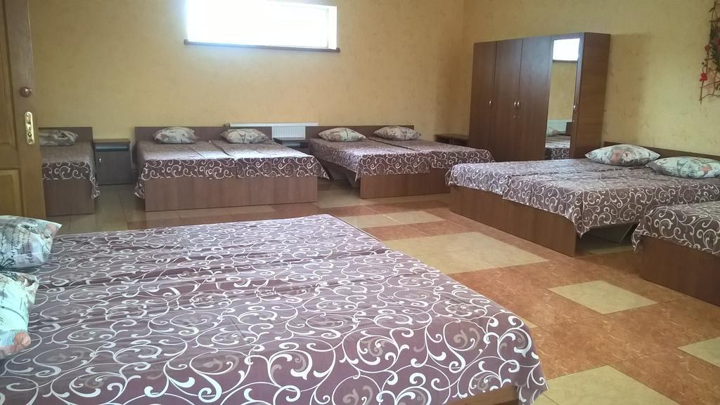 Hostel Classic Kherson Exterior foto
